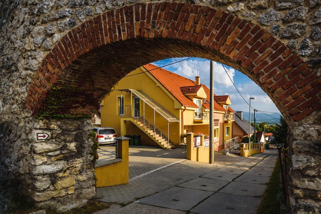 Apartmany Hujer Bojnice Esterno foto